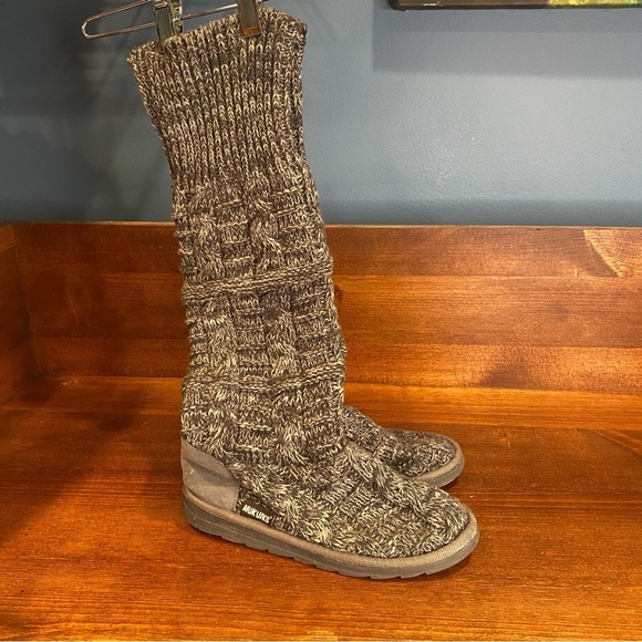 Muk Luks Shelly knit pull on tall knee high sweater boots Sz 7 - Picture 3 of 10